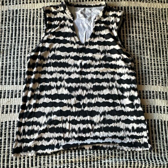 Tribal sport Size large beige and black 2 piece active wear skirt and top - Picture 4 of 7